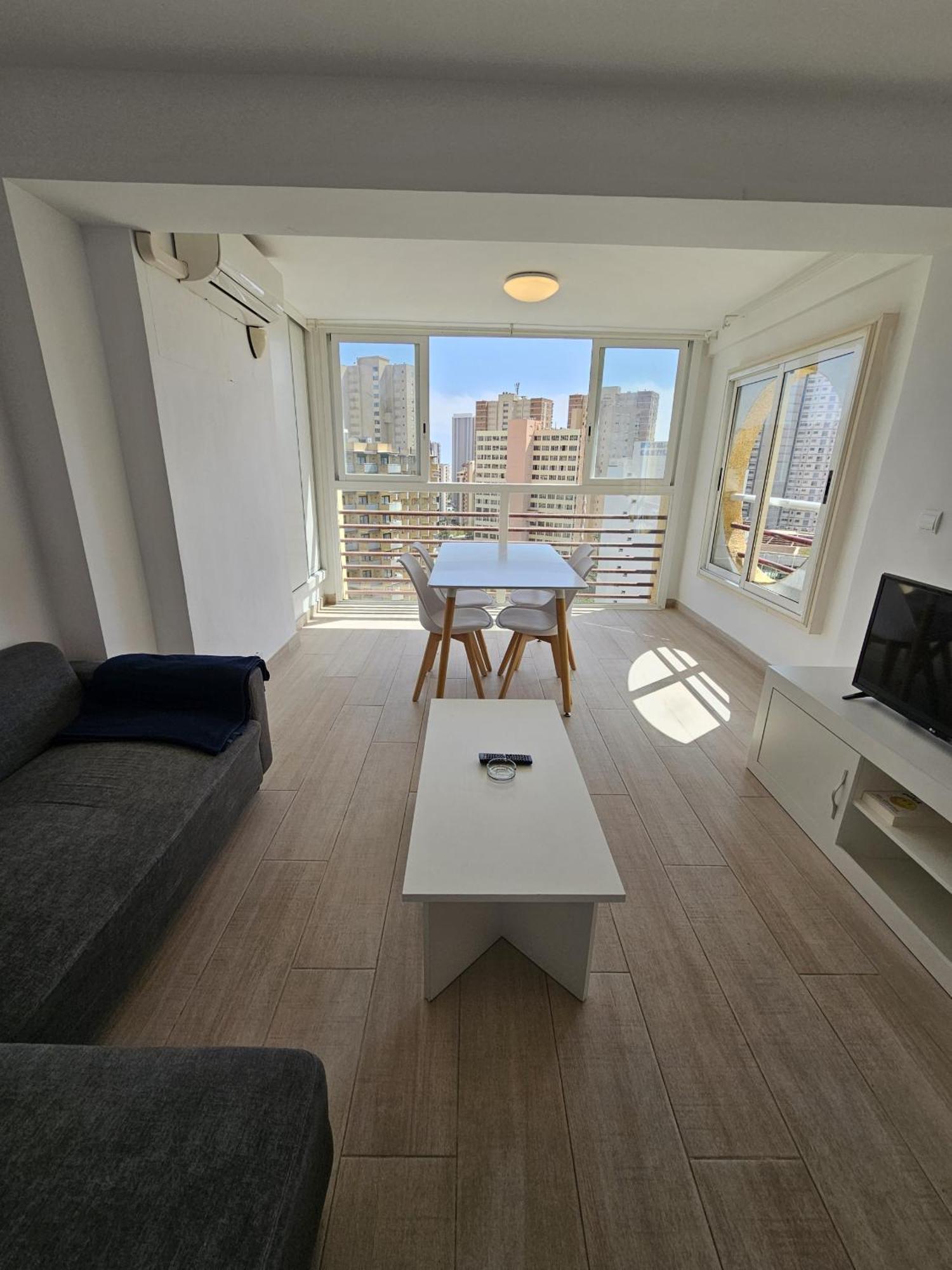 Apartamento Moby Dick If Бенидорм Экстерьер фото